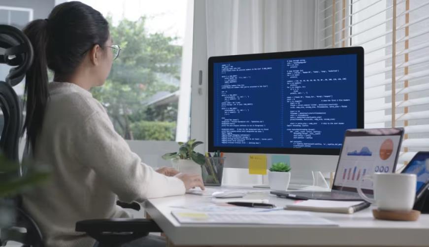 麻阳企业数字化解决方案：机器学习赋能商业模式升级的核心路径